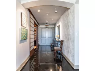 Photo #4: 5652942 Listing