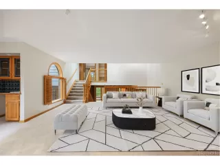 Photo #2: 5653210 Listing 