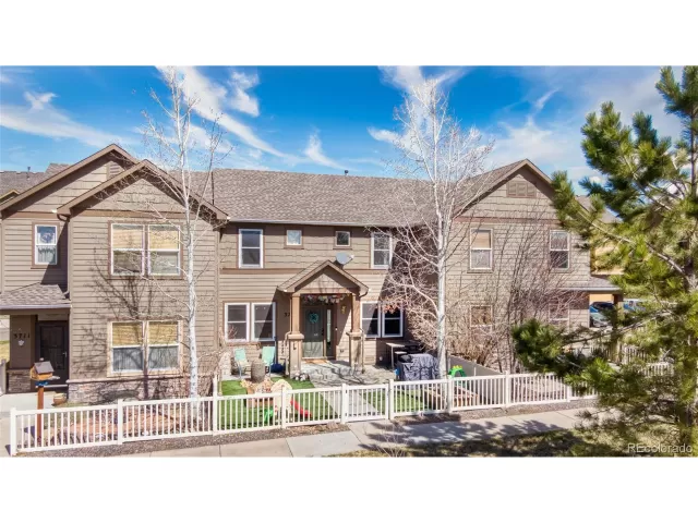 MLS: 5654377 Condo For Sale