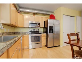 Photo #5: 5654779 Listing