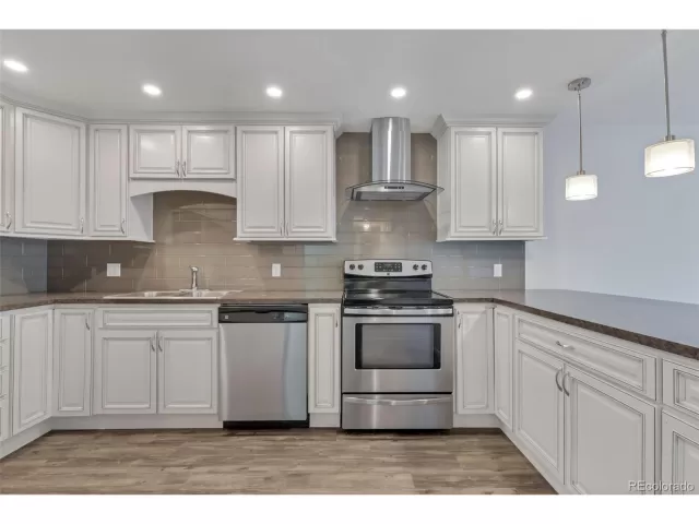 MLS: 5657664 Condo For Sale