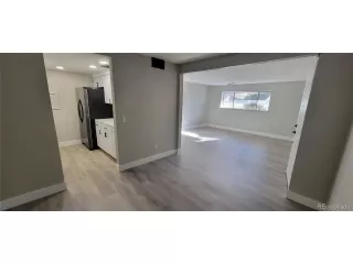 Photo #3: 5658163 Listing