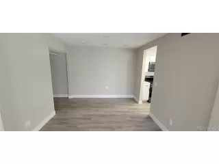 Photo #4: 5658163 Listing