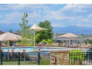 Photo #6: 5658325 Listing