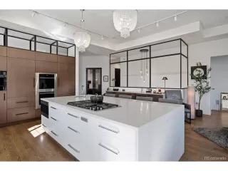 Photo #6: 5659503 Listing