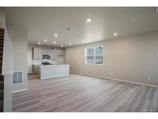 Photo #2: 5659693 Listing