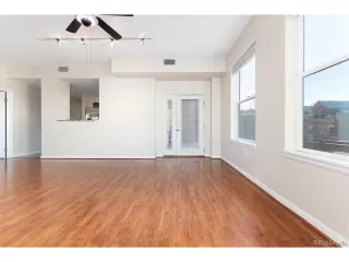 Photo #4: 5660833 Listing 