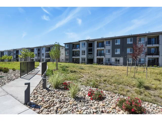 MLS: 5661800 Condo For Sale