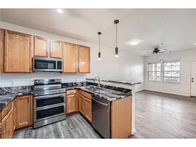 MLS: 5667839 Condo For Sale