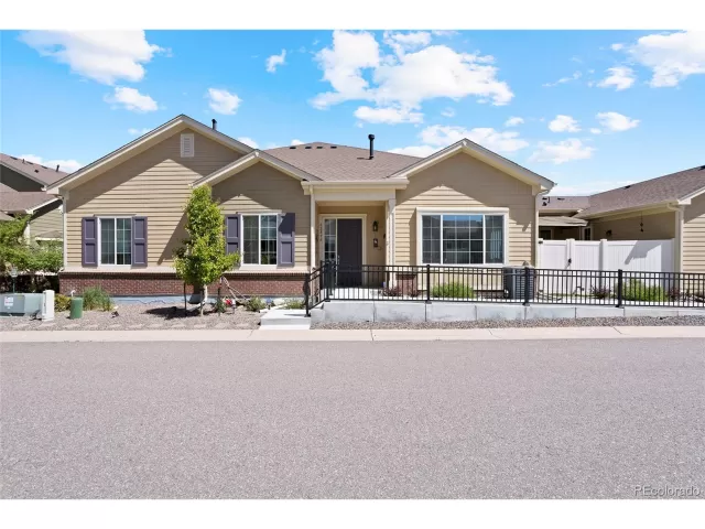 MLS: 5668418 Condo For Sale