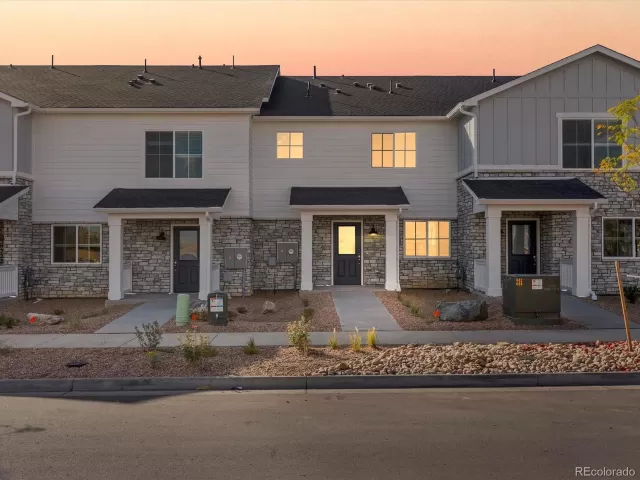 MLS: 5668747 Condo For Sale