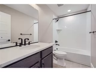 Photo #6: 5671640 Listing 