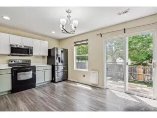 Photo #5: 5672312 Listing