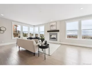 Photo #4: 5672932 Listing