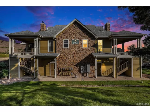 MLS: 5675809 Condo For Sale