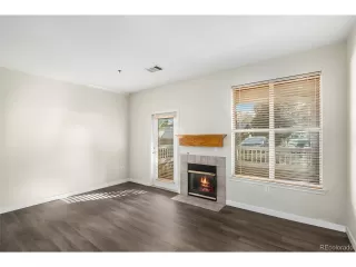 Photo #4: 5675809 Listing