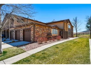 More Details about MLS # 5675832 : 9816 W FREIBURG DR A LITTLETON CO 80127