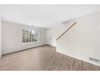 Photo #6: 5679667 Listing