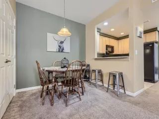 Photo #4: 5684050 Listing 