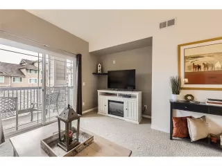 Photo #3: 5685610 Listing