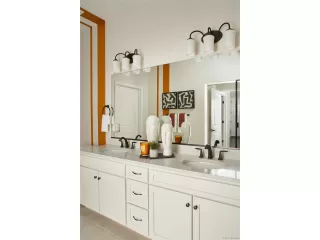 Photo #4: 5686830 Listing 