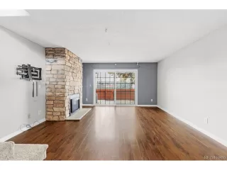 Photo #2: 5687342 Listing