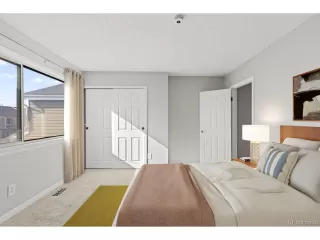 Photo #6: 5687342 Listing