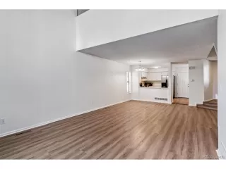 Photo #4: 5689115 Listing 