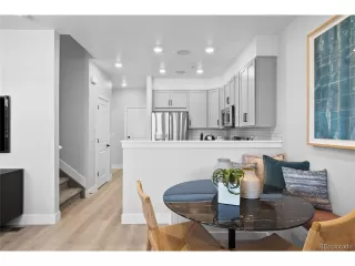 Photo #4: 5690173 Listing 