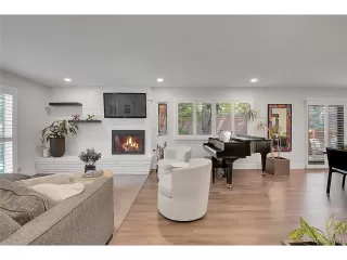 Photo #5: 5691036 Listing 