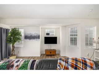 Photo #3: 5693569 Listing 