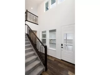 Photo #2: 5694679 Listing