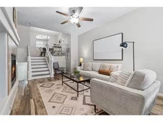 Photo #2: 5694935 Listing