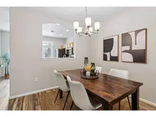 Photo #4: 5694935 Listing