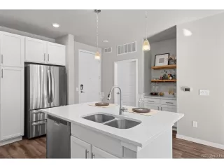 Photo #4: 5695210 Listing 