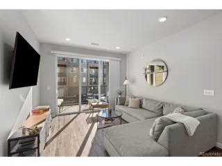 Photo #5: 5695210 Listing 