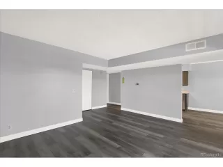 Photo #4: 5699862 Listing 