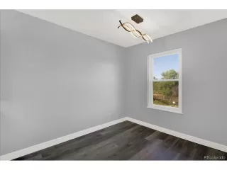 Photo #5: 5699862 Listing 