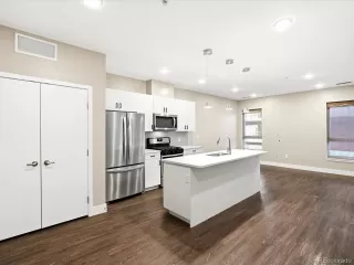 Photo #6: 5701057 Listing 