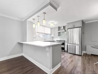 Photo #3: 5703068 Listing