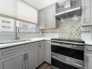 Photo #4: 5703068 Listing