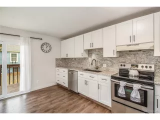 Photo #5: 5705535 Listing