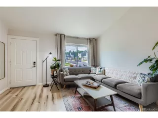 Photo #4: 5709552 Listing