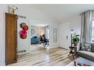 Photo #6: 5709552 Listing