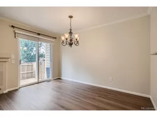 Photo #5: 5710549 Listing