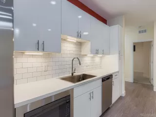 Photo #3: 5710636 Listing 