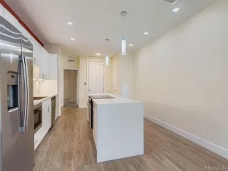 Photo #5: 5710636 Listing 