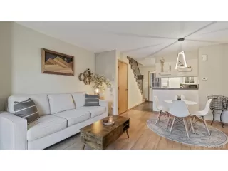 Photo #4: 5712364 Listing