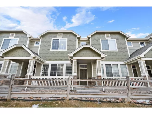 MLS: 5713745 Condo For Sale