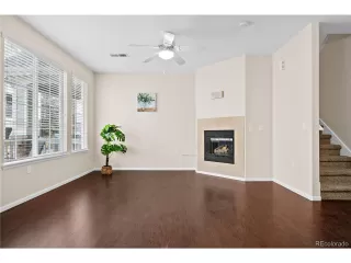 Photo #6: 5713745 Listing